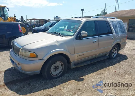 2000 Lincoln Navigator z USA, uszkodzony, nr VIN 5LMEU27A7YLJ24578